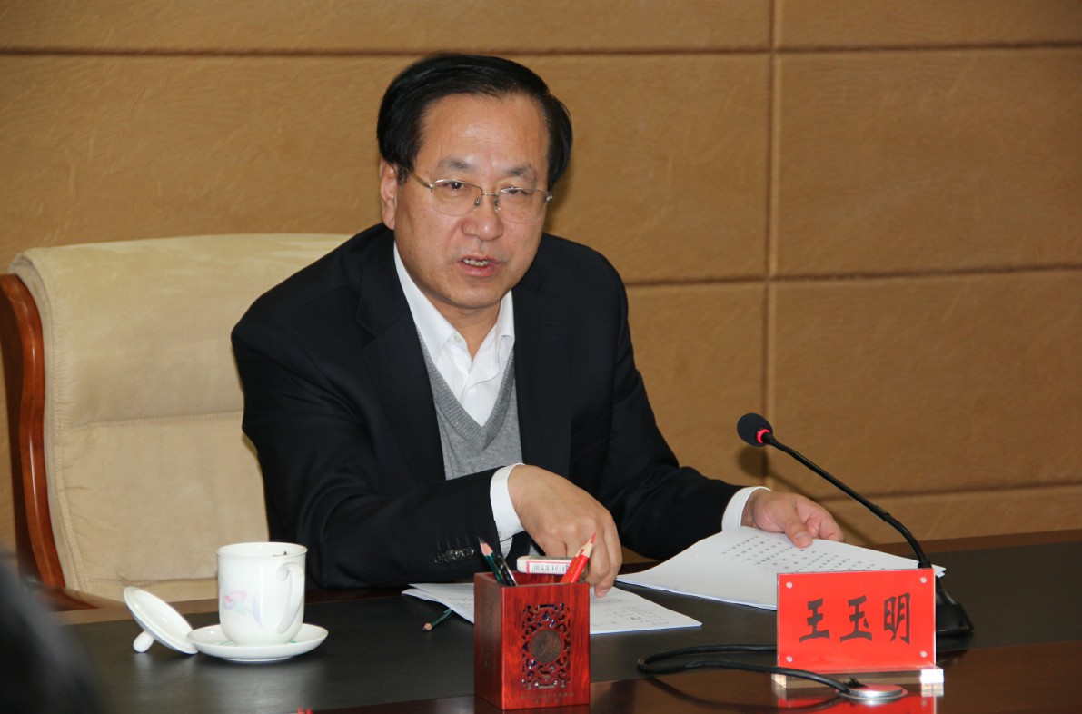 逐步推進(jìn)奶源基地建設 穩固我區乳業(yè)強省地位